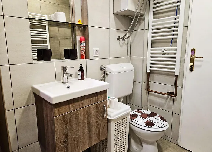 Rest & Relax شقة *